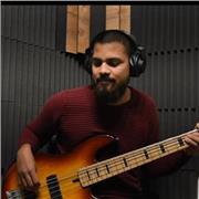 Professeur de guitare et basse en ligne(style: funk,reggae,rock et world music)