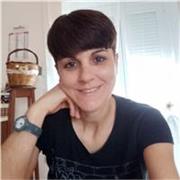  Mi chiamo Maria Pia, sono un insegnante di 43 anni e risiedo a Camigliano. Per chi ha bisogno di aiuto compiti scuole elementari