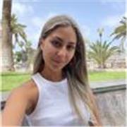 Profesora de primaria y de infantil( primaria materia lengua castellana y literatura)