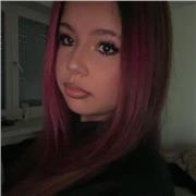 Ich kann gut mit jüngeren Menschen umgehen und bin sehr freundlich was erklären angeht