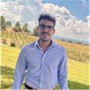 Profesor titulado en pedagogia musical, con más de 5 años de experiencia en docencia de lenguaje musical. Presencial/Online.