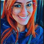 Amo português e ensinar tanto gramática quanto vocabulário. Amo ensinar, tenho paciência e metodologia leve. Gostaria de ensinar pessoas estrangeiras com pouco conhecimento da língua portuguesa que queiram aprender a falar e escrever melhor em nosso idiom