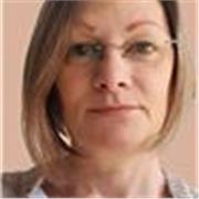 DaF/DaZ Lehrerin, die Kinder aller Altersgruppen unterrichtet und unterstützt