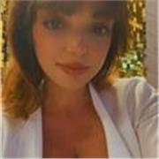 Laureanda offre lezioni in storia ma anche in altre materie