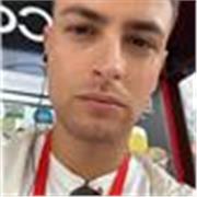 Maestro licenciado en Educación Primaria y en todas sus asignaturas.