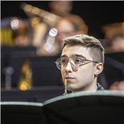 Profesor de música para niños, jóvenes y adultos
