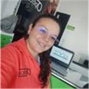 Profesor en materia de emprendimiento y ciencias de la administración