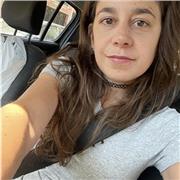 Soy una persona con mucha paciencia t dedicada con mis estudiantes