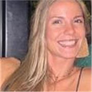 Profesora particular de apoyo para ayudar con deberes y exámenes. Nivel alto de inglés