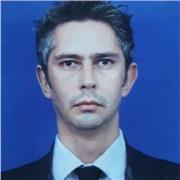 Defensor público ante jueces penales municipales de Bogotá, imparte clases de derecho penal general, especial y procesal penal