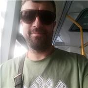 Profesor titulado en Derecho con más de 20 años de experiencia ofrece clases personalizadas con éxito demostrable.