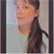 Profesora de Inglés brinda clases en el idioma a niños, adolescentes y adultos