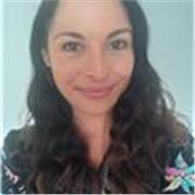 A qualified English tutor who brings out the best in every student