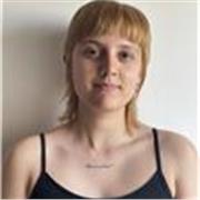 Profesora de música. Lenguaje musical, solfeo y percusión en clases creativas, dinámicas y adaptadas a cada edad