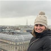 Graduada en Sociología.  Clases para distintos tipos de niveles y alumnos