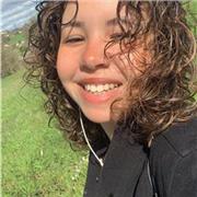 Professeur particulier, donne cours de soutien scolaire aux étudiants qui le souhaitent