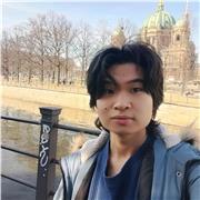 Englischlehrer, der seit 12 Jahren Englisch spricht, bietet Englischunterricht für Kinder und Erwachsene in Berlin an.