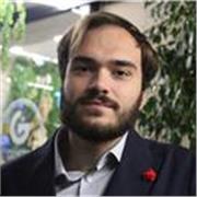 Studente laureato in Scienze politiche da lezioni e ripetizioni di storia per tutti i tipi di studenti