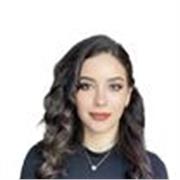 Soy estudiante de máster, paciente y responsable. Doy clases de inglés online y presenciales para quienes quieren aprender o mejor