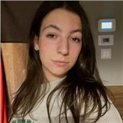 Diplomata in lingue straniere (inglese, francese, tedesco)