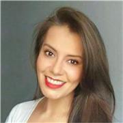 Passionate Spanish teacher with intercultural experience offers online lessons for children, youth and adults from Ecuador