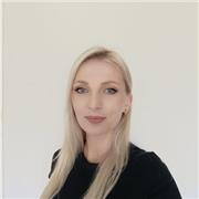 Eine erfahrene Business und Literatur Englisch und DaF Lehrarin