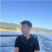 Unterstützte gerne jüngere Schüler und bin selbst sehr guter Mathe Schüler mit einiger Erfahrung