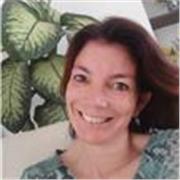 Profesora en educación preescolar y primaria con enfasis en ingles