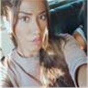 Madrelingua spagnola. 
Ho un diploma di istruzione secondaria superiore preso in un Istituto Tecnico per il Turismo.