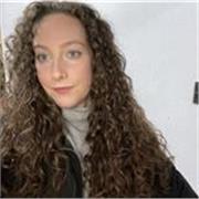 Graduada en Estudios Ingleses con Master de Profesorado y 7 años de experiencia ofrece clases particulares de inglés