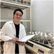 Maestro en Biología con experiencia en laboratorio y el sector profesional