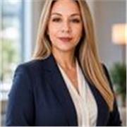 Experienced English Teacher Helping Students Speak and Succeed