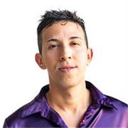 Profesor de español, brindó mejora en comunicación y lengua.