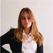 insegnante di inglese, qualsiasi programma che sia lessico, grammatica o teoria, a qualsiasi studente dalle medie alle superiori