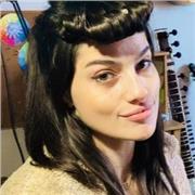 Violin • Guitar • Bass • Vocals • Theory •
Online and in person in London. All ages and abilities welcome