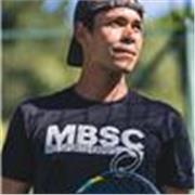 Professeur et joueur de tennis Colombien, en France depuis quelques mois. J'enseigne à tous les niveaux, n'hésitez pas à me contacter