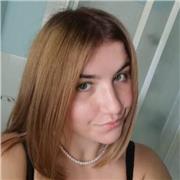 Ragazza bilingue (italo-inglese) offre lezioni di inglese a vari livelli