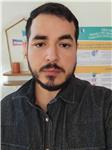 Profesor de física y matemáticas, con grado de magíster