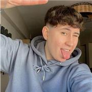 Me considero una persona educada, responsable y empática. Con capacidad para desplazarme y con tiempo suficiente para prepararme las clases e impartirlas de la mejor forma y sobre todo hacerla amena.