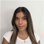 Soy una persona activa y persistente, con gran interés por la cura de la infancia, adaptándome a su ritmo y necesidades.