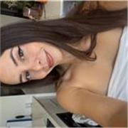 Profesora de inglés apta para todas las edades y niveles.