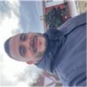 Soy maestro en educación infantil e imparto clases de cómo imitar animales de granja y hacer música con la boca (beatbox)