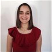 Ofrezco clases de inglés personalizadas enfocadas en mejorar la comprensión lectora, la pronunciación y la fluidez oral. 