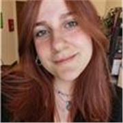 Disponibile per ripetizioni individuali online per scuole medie e superiori. 