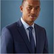 Professeur d'informatique pour apprendre à maîtriser l'ordinateur, Internet et les outils de bureautique