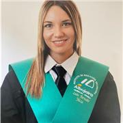 Profesora de inglés imparte clase a alumnos de Colegio, Instituto, FP