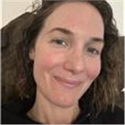 English tutor teaching students of all ages and backgrounds