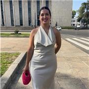 Profesora paciente, responsable, cercana y motivadora para los alumnos
