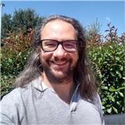 Insegnante di inglese con più di dieci anni di esperienza all'estero. Ho fatto tutti gli errori possibili, così non devi farli tu!