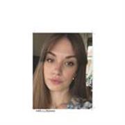 Giovane psicologa offre aiuto compiti e ripetizioni online